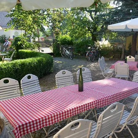 Adele _ Gaestezimmer Am Elberadweg 德累斯顿